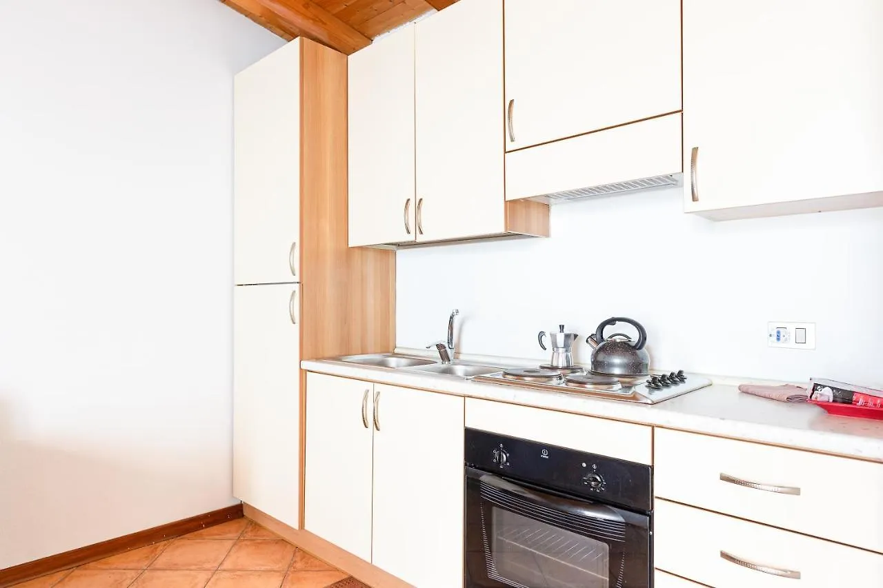 Cosy Studio Corso Lodi & Porta Romana M3 米兰 公寓
